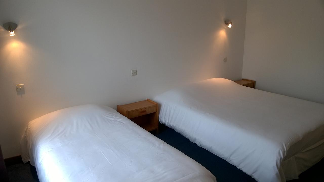 Hotel Beau Rivage 아라돈 외부 사진